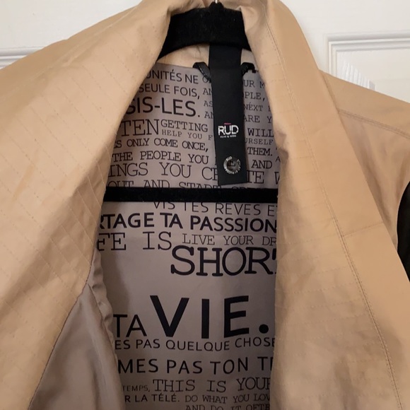 Rudsak Jane Beige Jacket with black sleeves - Picture 8 of 16